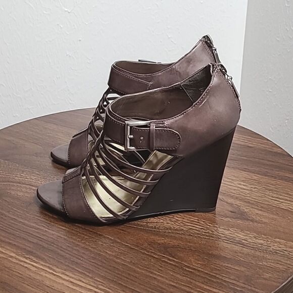 Nine & Co. Wedge Heels, Brown with Dark Heels, Size 10 Shoes - Picture 3 of 9